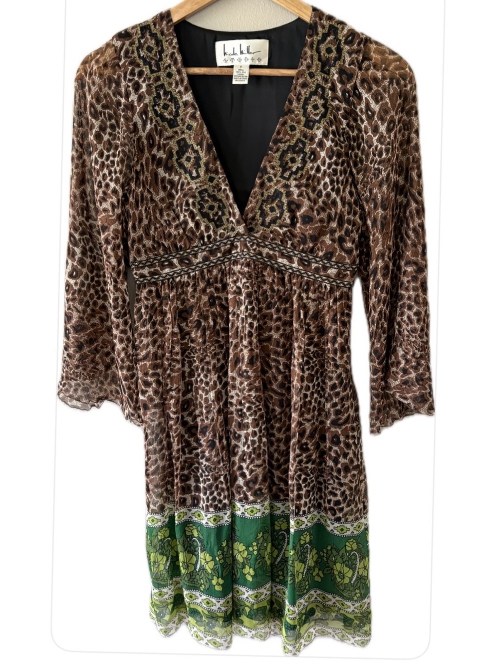 Nicole Miller Studio NWOT 100% Silk High Waist 3/4 Sleeves Deep V Neck Dress P